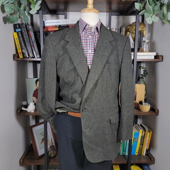 TOWNCRAFT men's Sport Coat Blazer Three Button Herringbone Poly Wool Size 48R - Picture 1 of 16